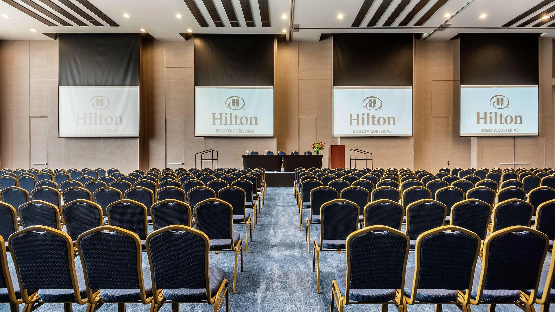 Отель Hilton Bogota Corferias